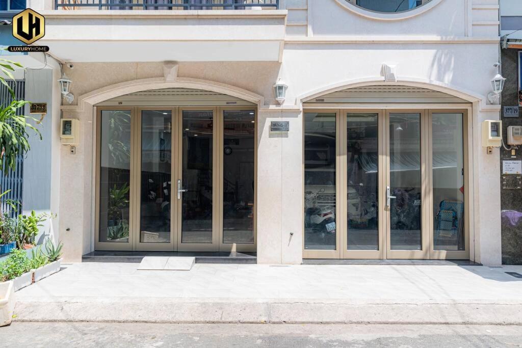 Luxury Home Sai Gon 2 Bandar Ho Chi Minh Luaran gambar